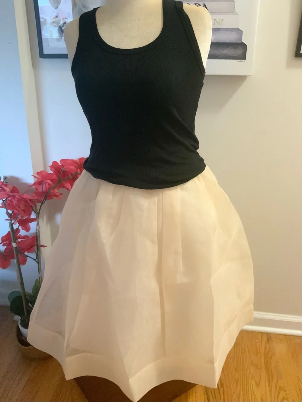 ANTHROPOLOGIE ENDLESS ROSE ORGANZA MIDI SKIRT M & L NWT